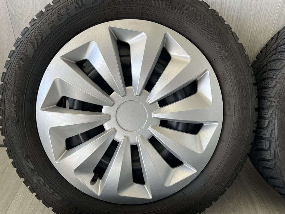 Джанти 15 цола 4х100 за Тойота Ярис със зимни гуми 175/65/15