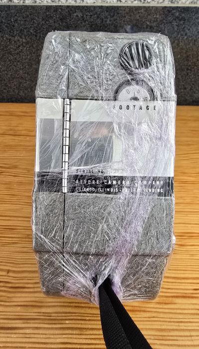 Ретро камера - Revere Model 119 8mm Power Zoom