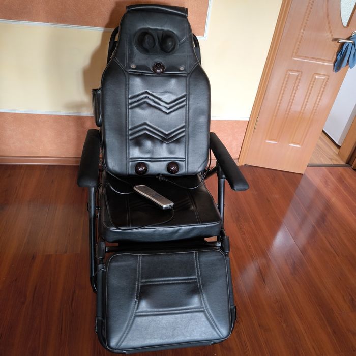 Продам Массажное кресло