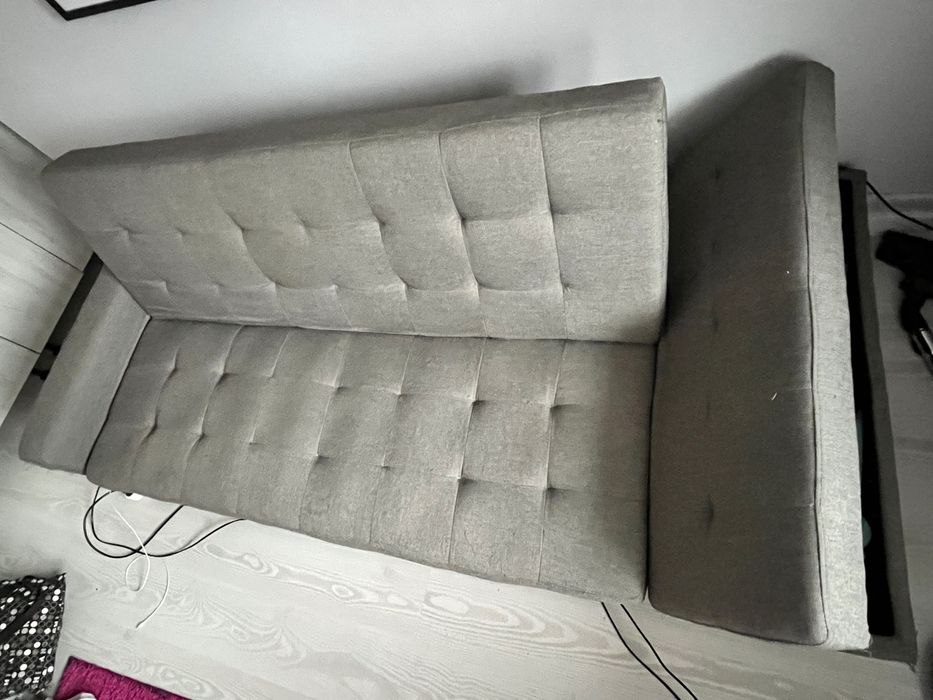 Canapea extensibila cu ladă depozitare