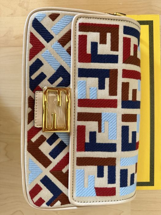 Дамска чанта Fendi
