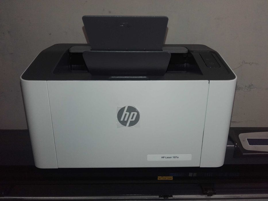 Отличен! Лазерен принтер HP Laser 107а само на 4000 копия
