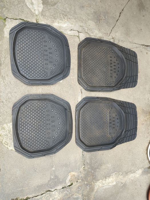 Covorase /Presuri Ford Mondeo universale auto