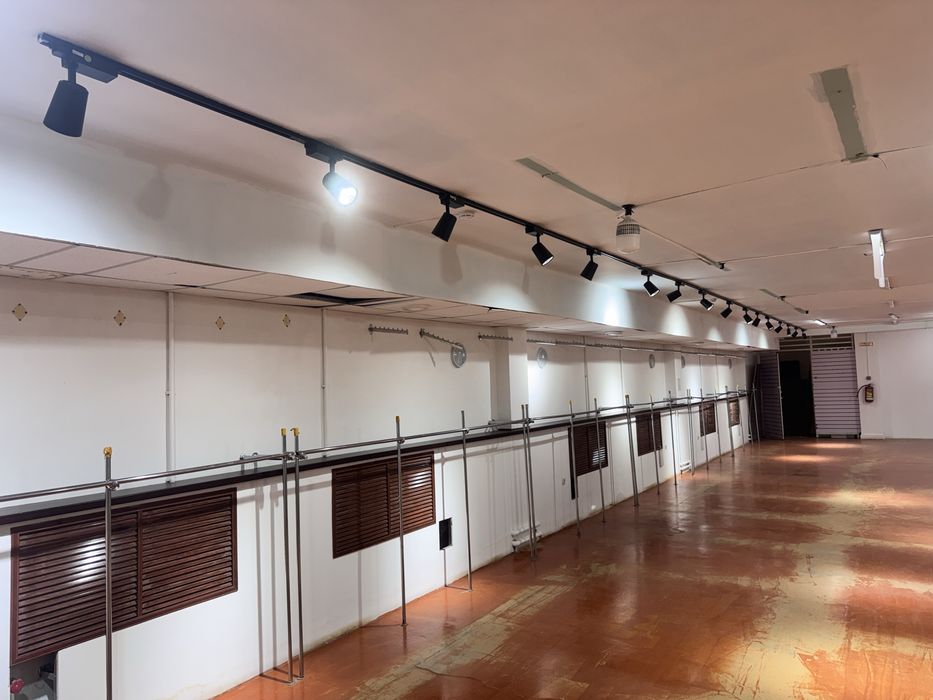 Поворотный светильник TEKLED