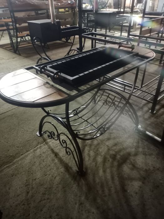 Мангал со столом