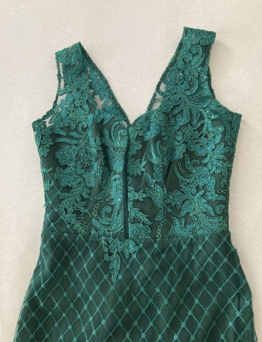 Rochie verde smarald din dantela