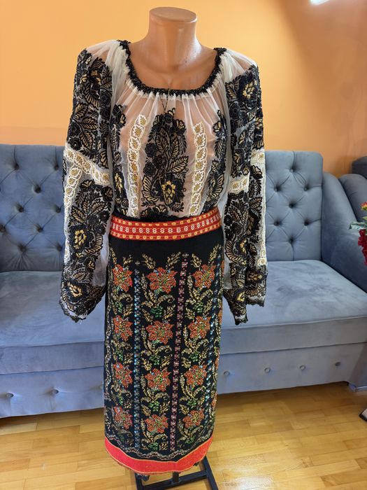Costum popular vechi
