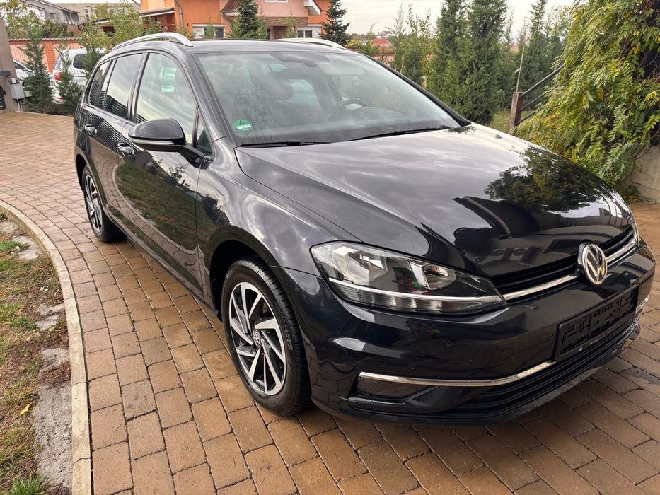VOLKSWAGEN Golf 2018 — imagine 1