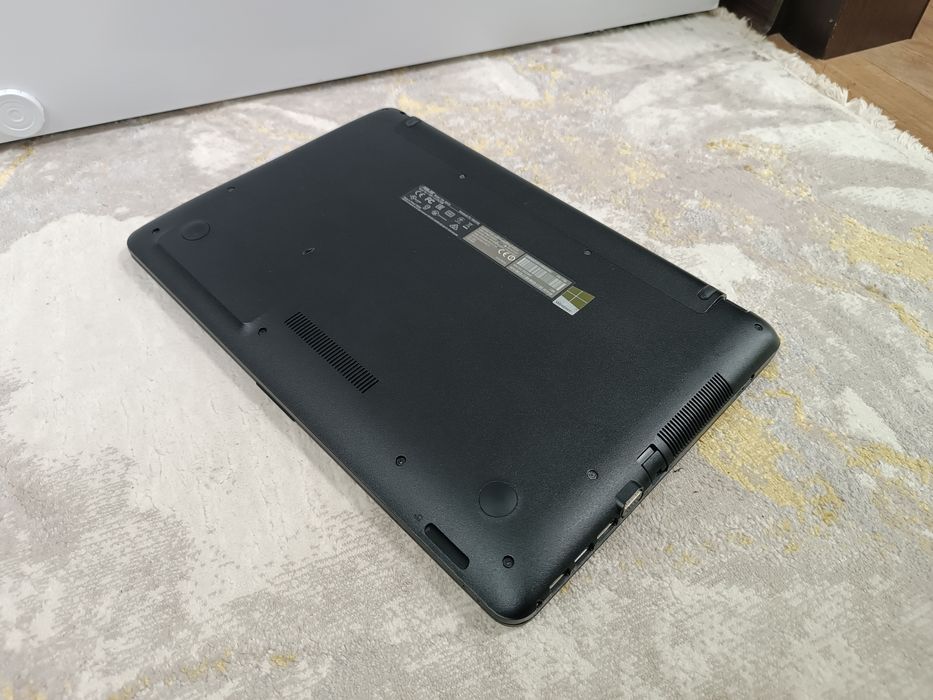 НОУТБУК ASUS Windows 10 Сумка + мышка.