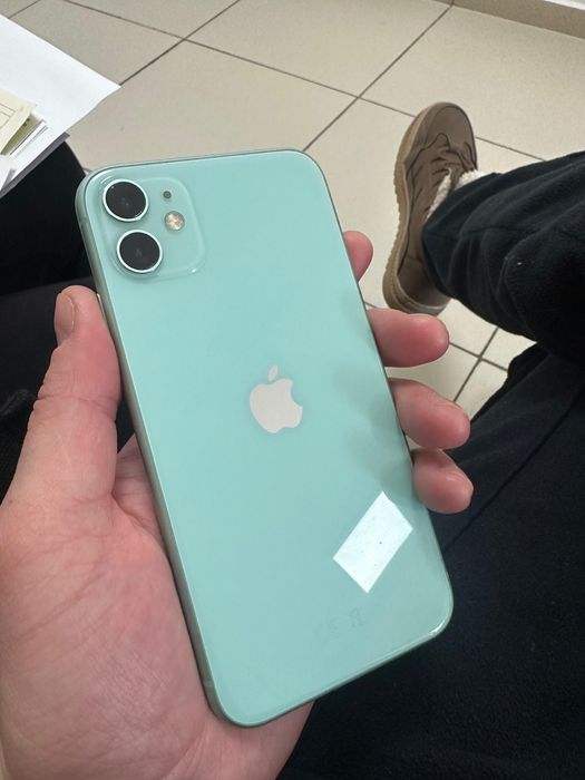 Iphone 11 65GB бу