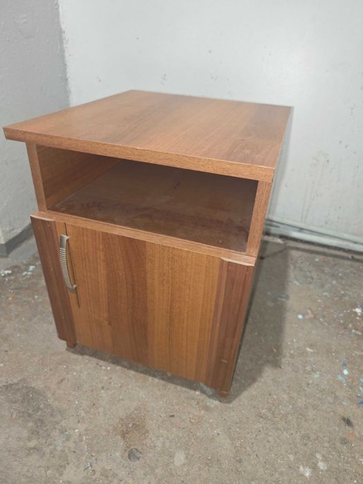 Тумба передкроватная станция метро Москва