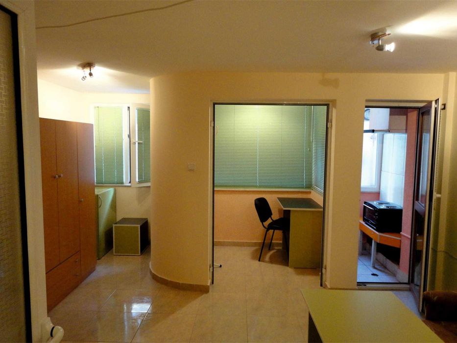 Отдавам апартамент под наем, гр. Варна, едностаен, район ВИНС- 600 лв.