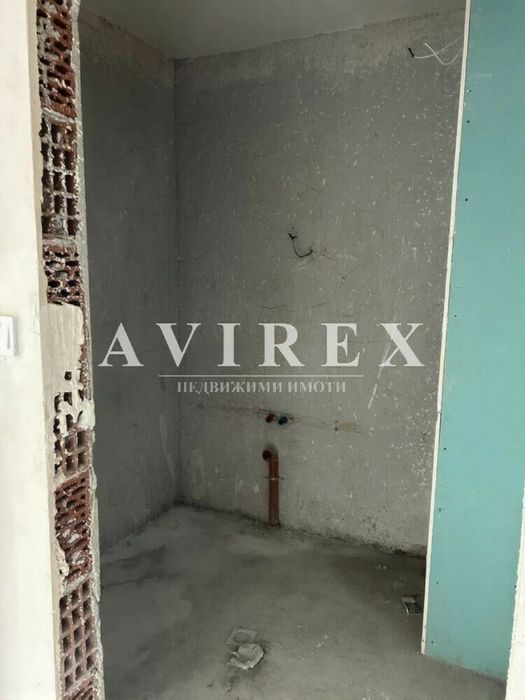 ОФЕРТА 42154 Двустаен апартамент в кв. Тракия, зад Томов Плаза.