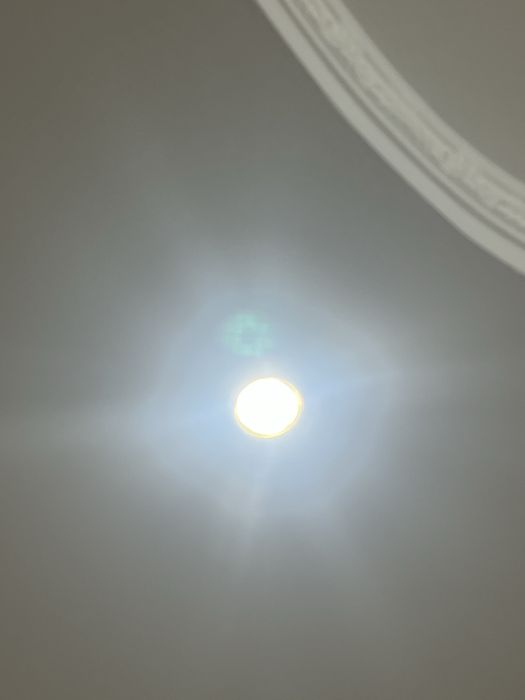 Люстры, софиты и настенные лампы — недорого