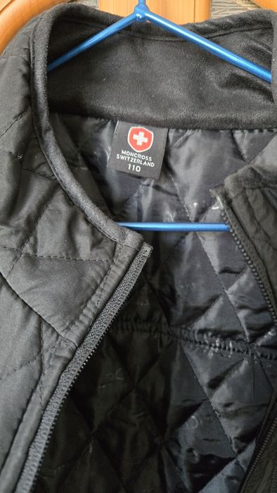 Продам новую ветровку