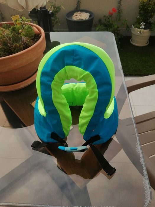 Vesta inot pentru copil - stare excelenta