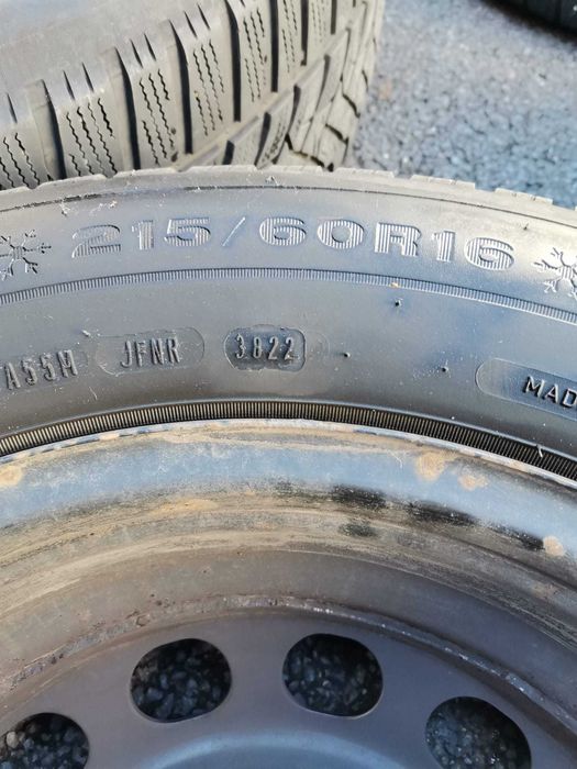 Roti de iarna în stare foarte buna