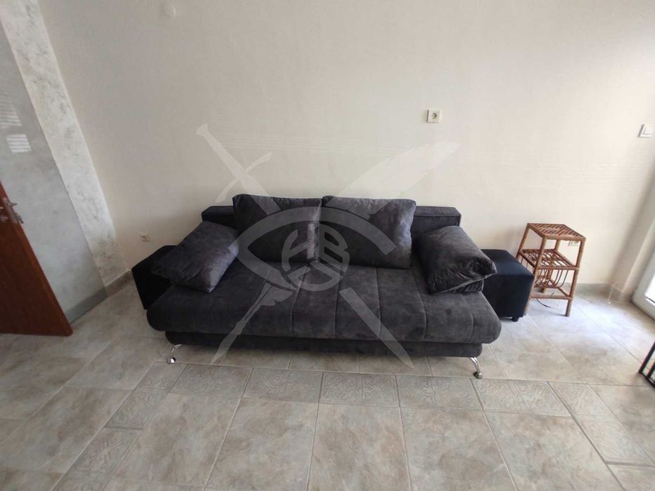 Двустаен апартамент във Въстанически !26761