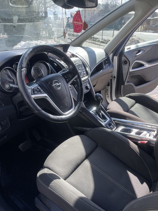 Opel zafira c tourer