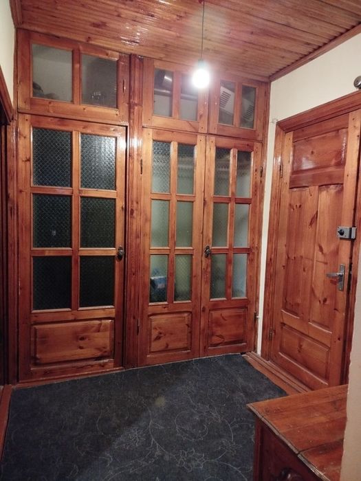 Ijaraga kvartira beriladi Sagdiyana parish olda 3 xona 3 etaj