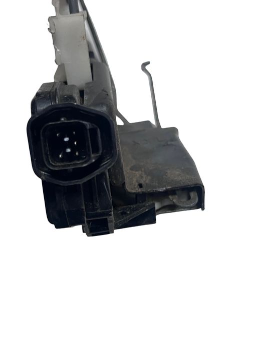 Broasca Usa Stanga Fata Hyundai Elantra Estate 1998 - 2002