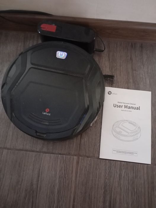 Робот пылесос " Lefant  "