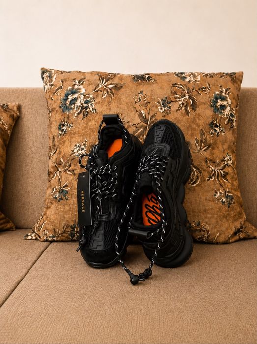 Adidasi Versace Chain Reaction Black Edition