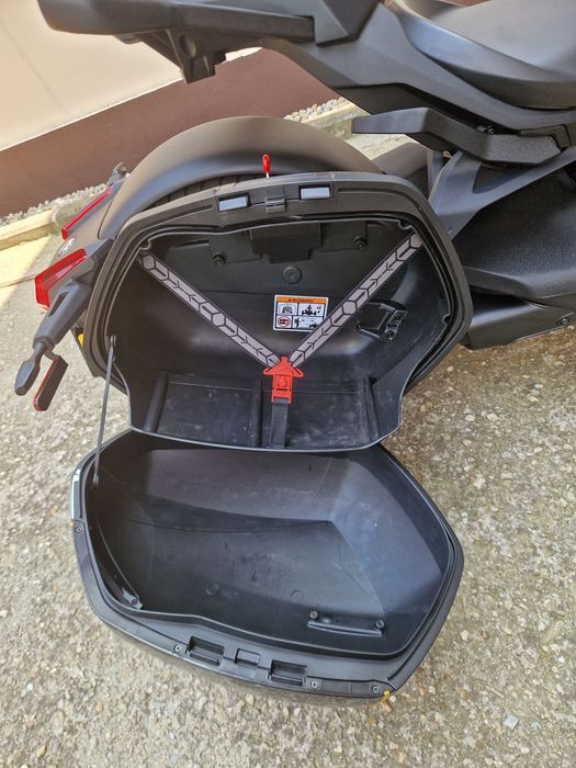 Vand Shad pentru cam-am ryker sau spyder