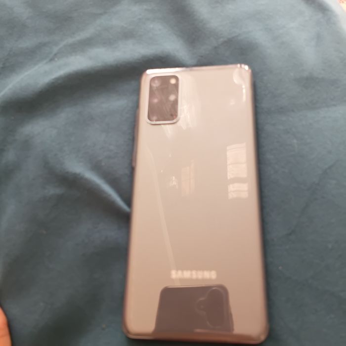 Samsung s20 plus