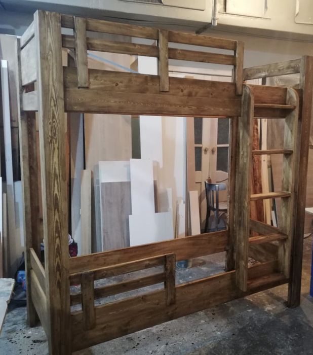 Продам двухъярусную кровать