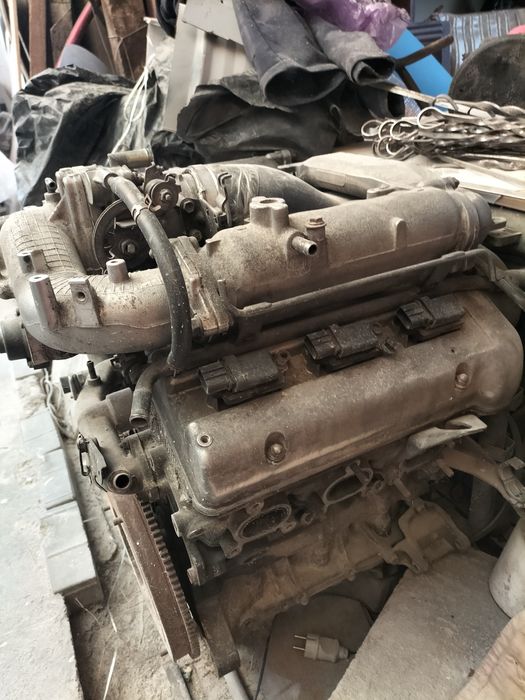 Продам двигатель Сузуки Витара 2.4 л.