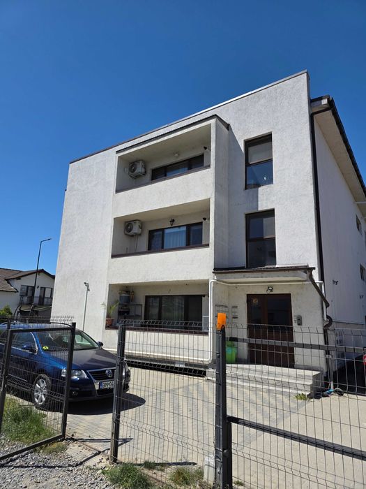 Vand apartament 2 camere