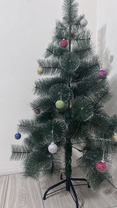 Елка жағдайы жақсы суреттегідей