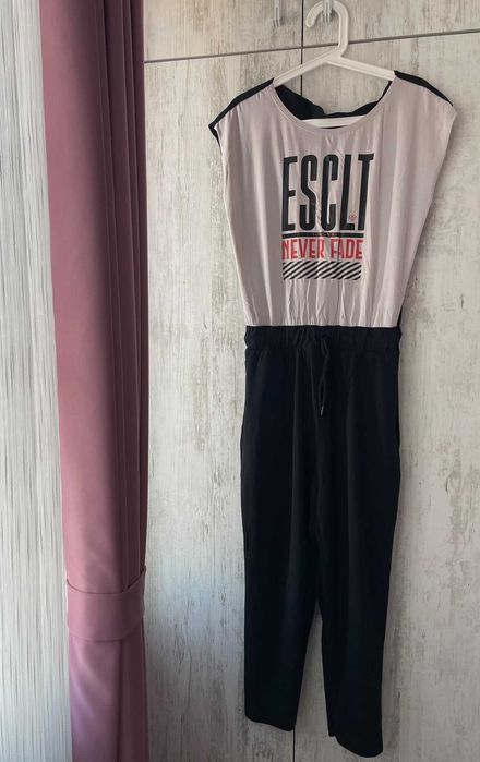 Дамски гащеризон