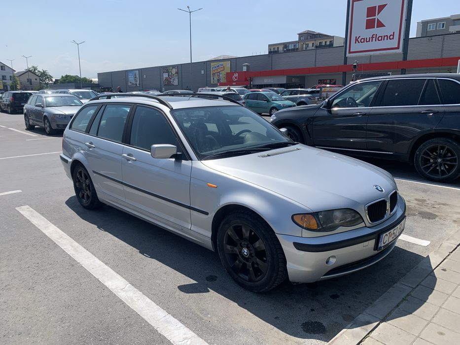 Bmw seria 3, anul 2003 facelift culoare gri