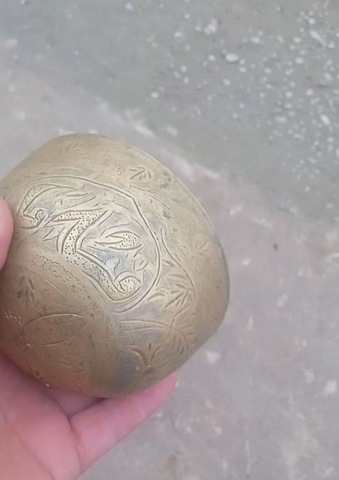 Qadimgi piyolalar antikvar kolleksiya