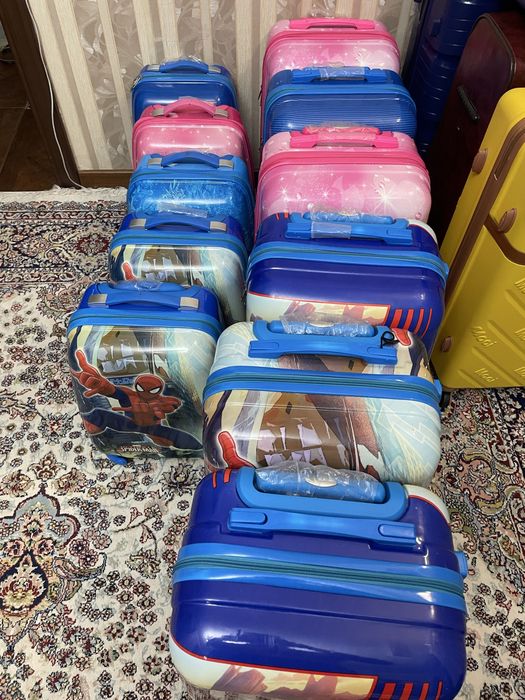Детские чемоданы с дефектами