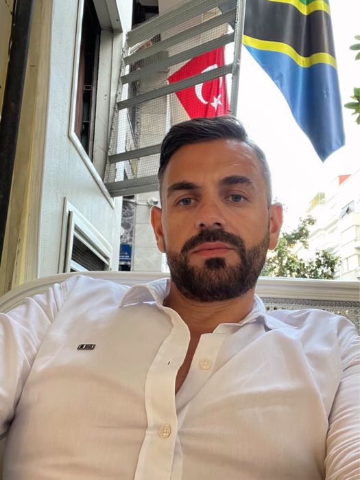 Șofer Privat – Servicii de Transport Premium / Protocol