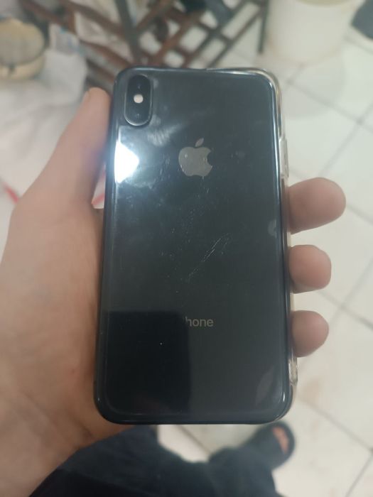 Iphone xs sotladi xoladi yaxwi