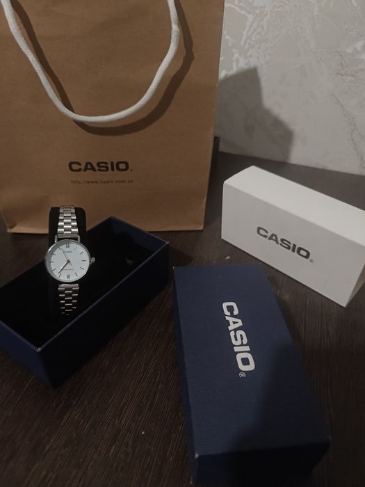 Срочная продажа Casio MTP-VT01D-7B