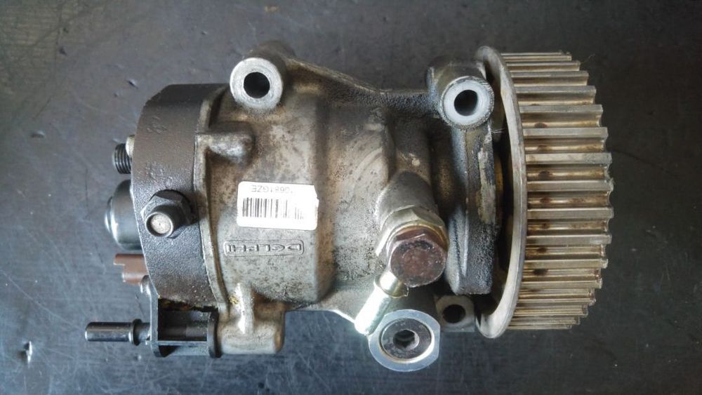 Pompa inalta 1.5 dci renault clio 3 8200423059 8200057225