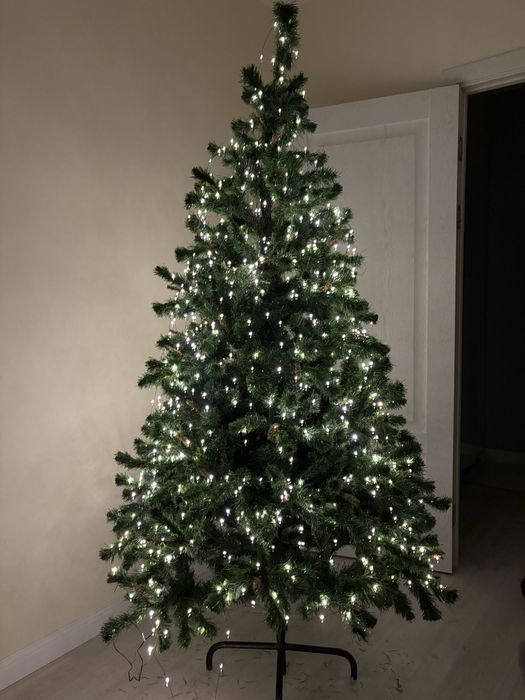 Искусственная ёлка 180 см.