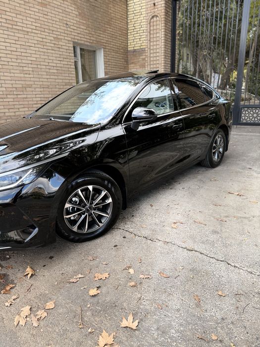 BYD Chazor DM-I ( 2 Luxe с люком )