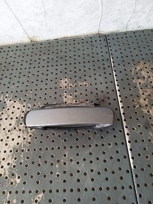 Maner usa dreapta spate audi a3 8p 4b0839885