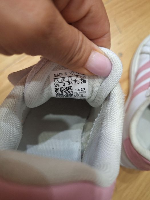 Маратонки " Adidas "