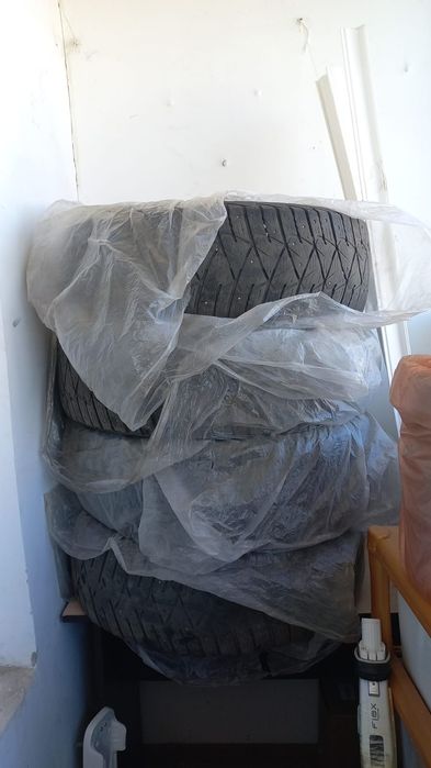 Резина зима шипы Goodyear