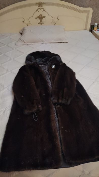 Норковая шуба Б/у