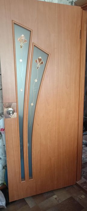 Продам двери, в хорошем состоянии