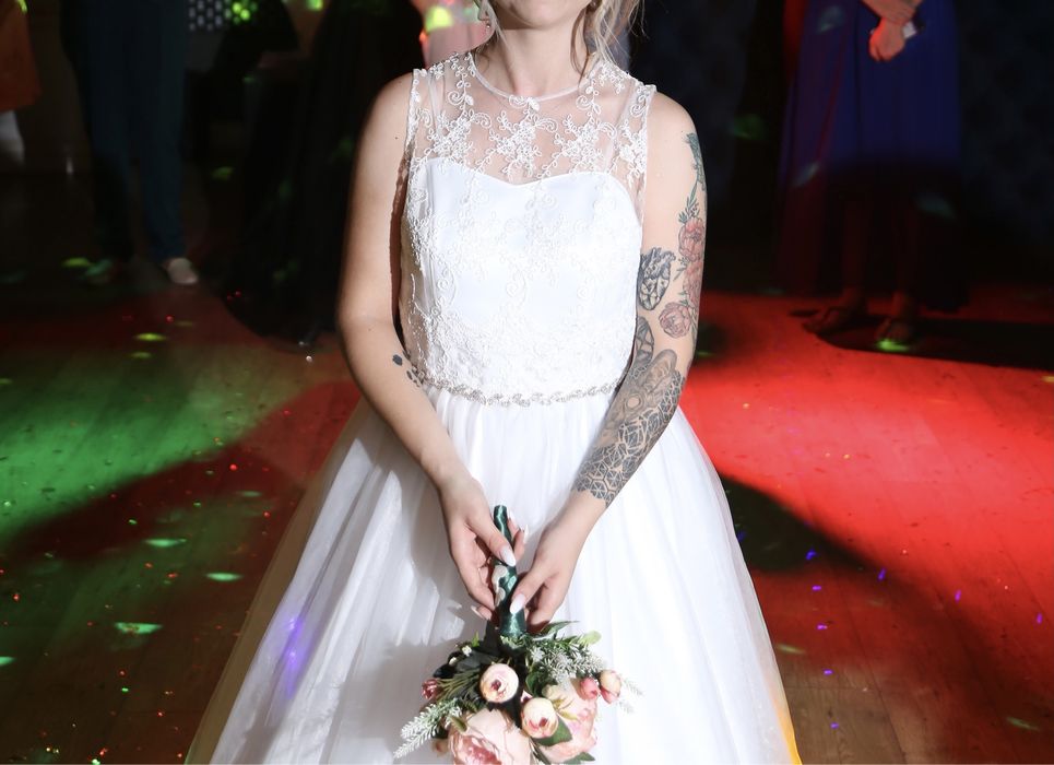 Свадебное платье