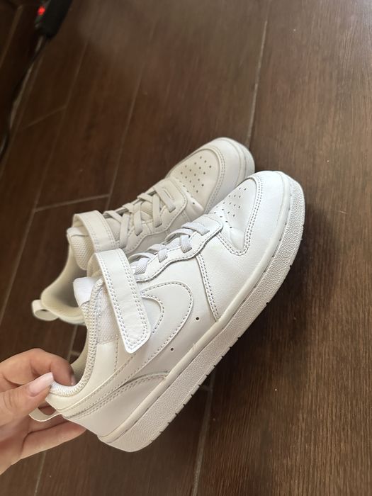 Adidași NIKE - mărimea 34